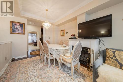 25 Routliffe Lane, Toronto, ON - Indoor Photo Showing Dining Room