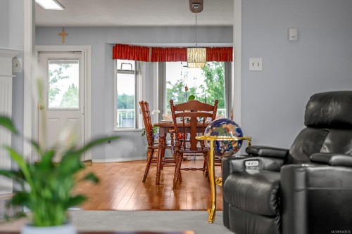1564 Trumpeter Cres Sw, Courtenay, BC 
