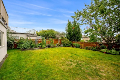 1564 Trumpeter Cres Sw, Courtenay, BC 