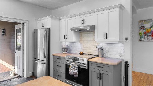 2282 Church Hill Dr, Sooke, BC 