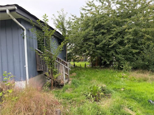 6015 Hunt St, Port Hardy, BC 