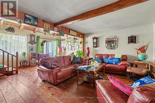 unit 2 - 1092 Rideau Ferry Road, Drummond/North Elmsley, ON - Indoor Photo Showing Living Room