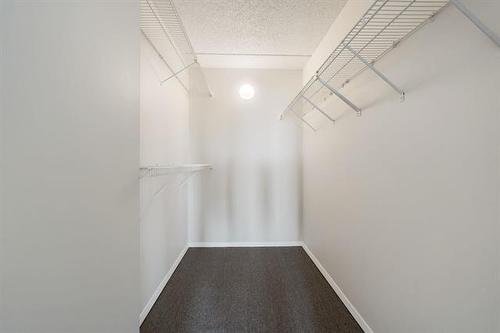 406-85 Swindon Way, Winnipeg, MB - Indoor