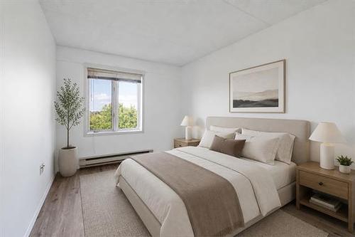 406-85 Swindon Way, Winnipeg, MB - Indoor Photo Showing Bedroom