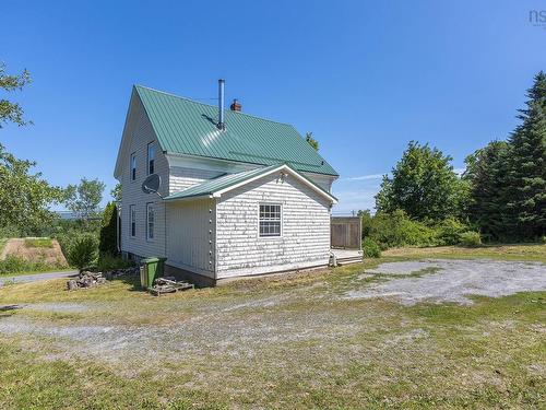 4902 Highway 1, Waterville, NS - Outdoor
