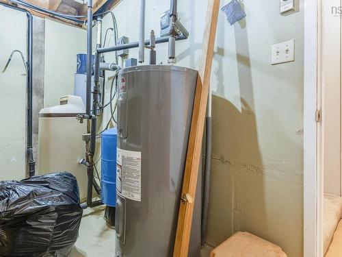258 Trout Lake Road, West Inglisville, NS - Indoor Photo Showing Basement