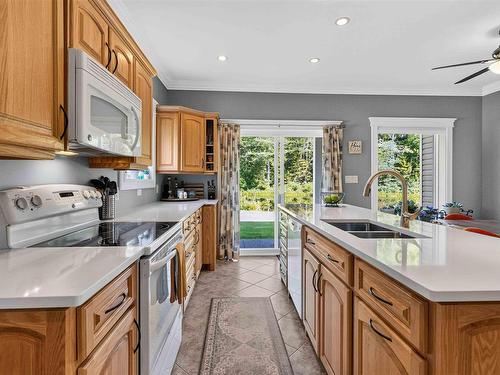 98 Canoe Lake Cove Road, Leminster, NS - Indoor Photo Showing Kitchen With Double Sink