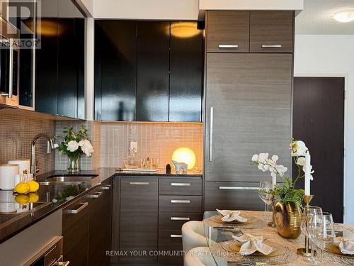 Kitchen - 3201 - 5168 Yonge Street, Toronto, ON - Indoor Photo Showing Kitchen With Upgraded Kitchen