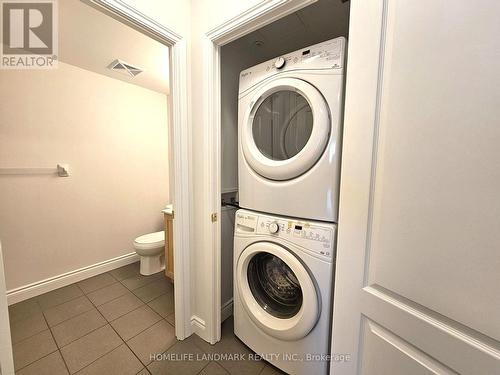 1 Sun Yat Sen Avenue, Markham, ON - Indoor Photo Showing Laundry Room