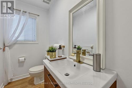 41 Russell Hill Drive, Barrie, ON - Indoor Photo Showing Bathroom