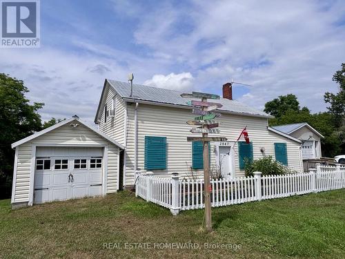 2847 County Rd 10 Road, Prince Edward County, ON - Outdoor