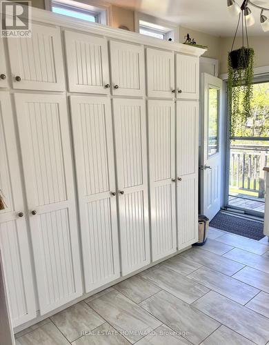 2847 County Rd 10 Road, Prince Edward County, ON - Indoor Photo Showing Other Room