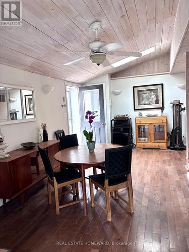 2847 County Rd 10 Road, Prince Edward County, ON - Indoor Photo Showing Dining Room