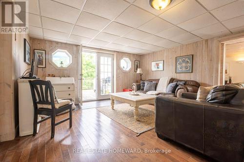 2847 County Rd 10 Road, Prince Edward County, ON - Indoor Photo Showing Other Room