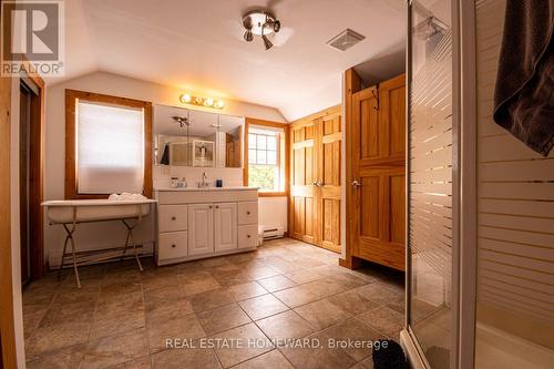 2847 County Rd 10 Road, Prince Edward County, ON - Indoor