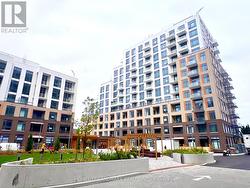 605 - 8 BEVERLEY GLEN BOULEVARD Vaughan, ON L4J 0L5