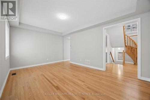 668 Mcgregor Farm Trail, Newmarket, ON - Indoor Photo Showing Other Room