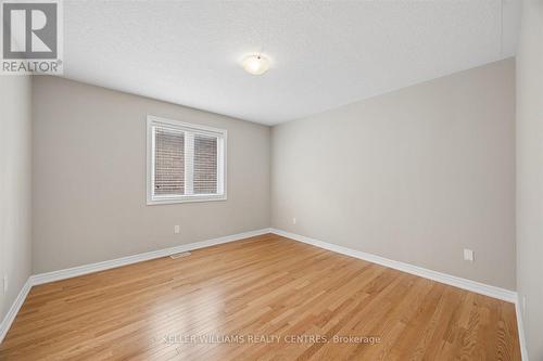668 Mcgregor Farm Trail, Newmarket, ON - Indoor Photo Showing Other Room