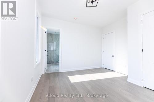 8 Prentis Court, Melancthon, ON - Indoor Photo Showing Other Room