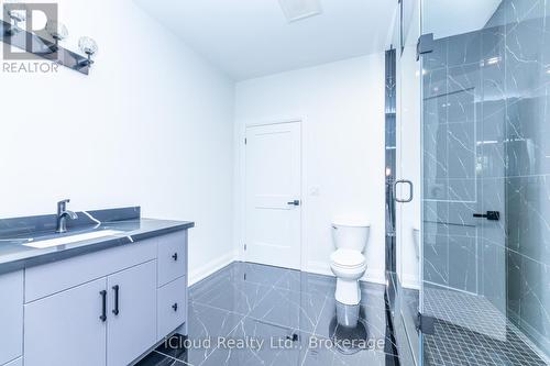 8 Prentis Court, Melancthon, ON - Indoor Photo Showing Bathroom