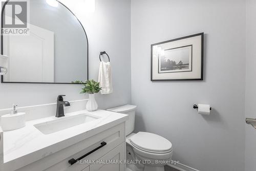 120 Albert Lewis Street, Markham, ON - Indoor Photo Showing Bathroom