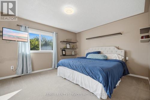 6 Harding Street, Halton Hills, ON - Indoor Photo Showing Bedroom
