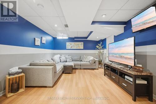 6 Harding Street, Halton Hills, ON - Indoor