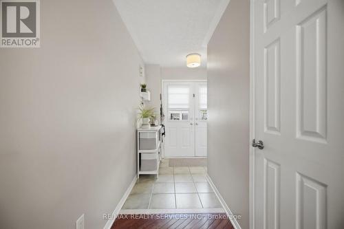 6 Harding Street, Halton Hills, ON - Indoor Photo Showing Other Room