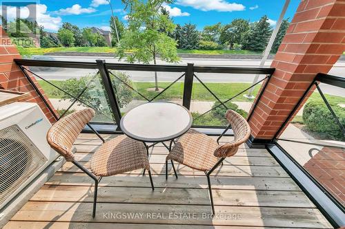 6 - 2557 Sixth Line W, Oakville, ON - Outdoor With Exterior