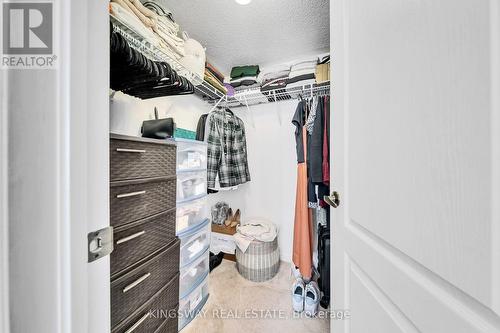 6 - 2557 Sixth Line W, Oakville, ON - Indoor