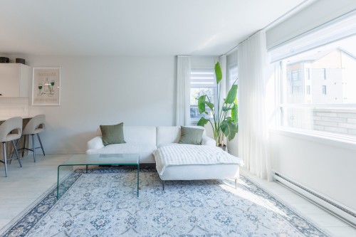 Living Room - 2-5805 Rue De Champagnier, Brossard, QC - Indoor