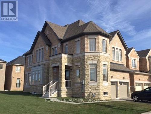 39 Mowder Drive, Aurora, ON - Outdoor With Facade