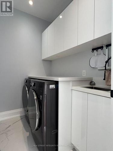 158 Elmwood Avenue, Richmond Hill, ON - Indoor Photo Showing Laundry Room