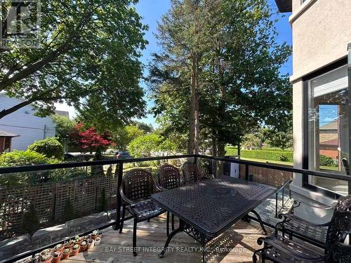 158 Elmwood Avenue, Richmond Hill, ON - Outdoor With Deck Patio Veranda