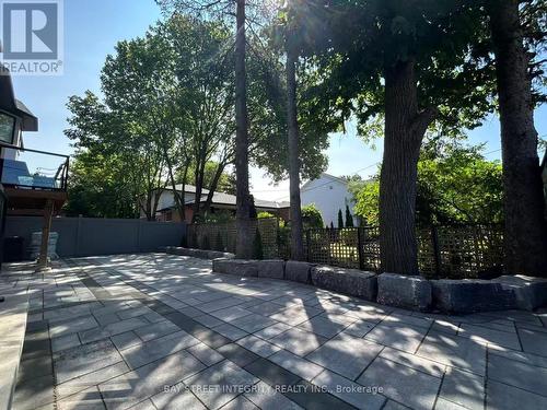 158 Elmwood Avenue, Richmond Hill, ON - Outdoor