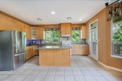 126 Bayridge Pl, Bowser, BC 
