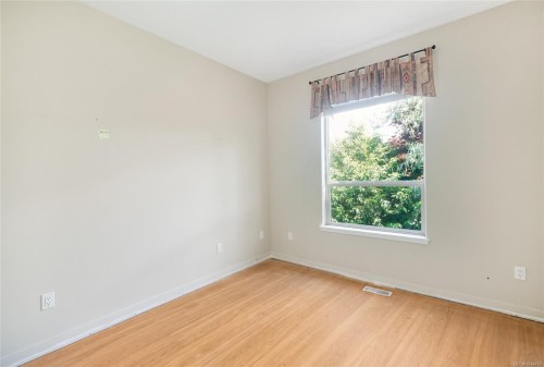 126 Bayridge Pl, Bowser, BC 