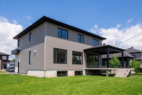 Back of Structure - 509 Rue Des Anémones, Saint-Jean-Sur-Richelieu, QC - Outdoor