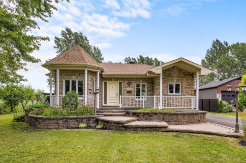 372 3e Rang  Saint-Jean-Sur-Richelieu, QC J2X 4H9
