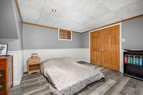 Bedroom - 372 3E Rang, Saint-Jean-Sur-Richelieu, QC - Indoor Photo Showing Bedroom
