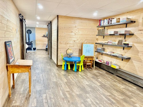 Basement - 49 Ch. De La Grande-Allée, Les Îles-De-La-Madeleine, QC - Indoor