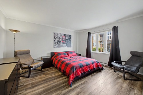 Master Bedroom - 102-775 Rue Rodier, Saint-Jean-Sur-Richelieu, QC - Indoor Photo Showing Bedroom
