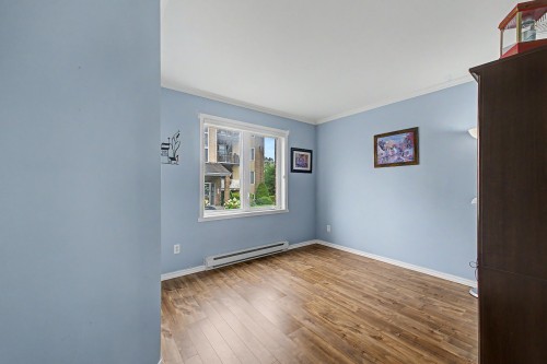 Bedroom - 102-775 Rue Rodier, Saint-Jean-Sur-Richelieu, QC - Indoor Photo Showing Other Room
