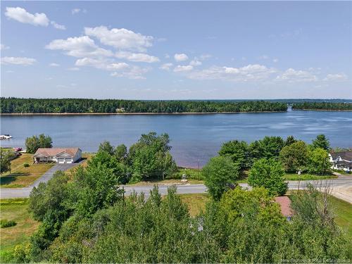 191 Islandview Dr, Miramichi, NB 