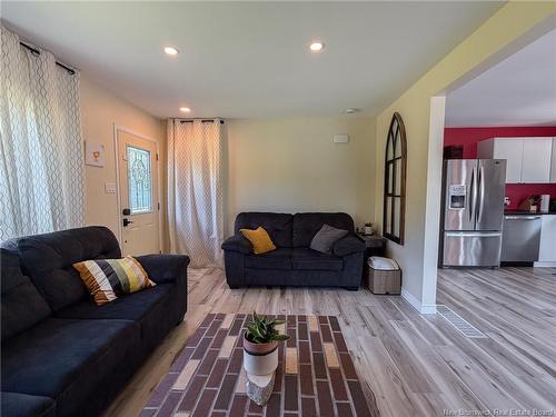 184 Diamond St, Fredericton, NB 