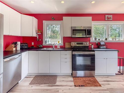 184 Diamond St, Fredericton, NB 