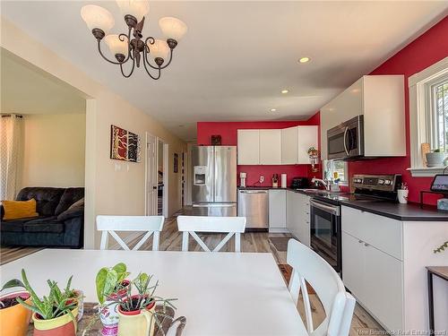 184 Diamond St, Fredericton, NB 