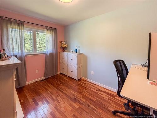 184 Diamond St, Fredericton, NB 