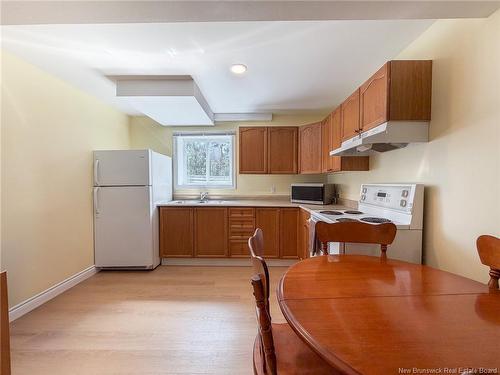 184 Diamond St, Fredericton, NB 