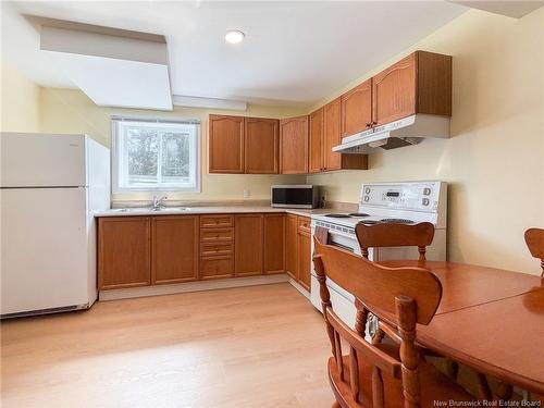 184 Diamond St, Fredericton, NB 